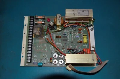 CLEVELAND MACHINE CONTROLS M621N ADJUSTABLE SPEED 1/2 HP DC DRIVE - Image 1 of 4