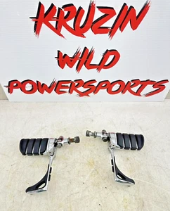 1999 HARLEY SOFTAIL Chrome Kuryakyn Transformer Footpegs + MTG Bracket - Picture 1 of 18