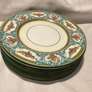 Wedgwood Cockington (W1347) Dinner Plates 10 1\2’ Made In England - Picture 1 of 7