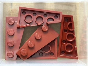 LEGO Parts - Dark Red Wedge, Plate 4 x 2 Left - No 41770 - QTY 5 - Picture 1 of 1
