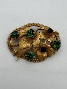 Vtg Victorian Style Emerald And Onyx Tone Rhinestone Matte Gold Leaf Brooch - Picture 1 of 3