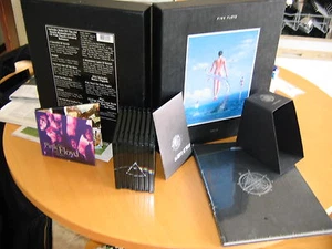 PINK FLOYD "Shine On" 9 CD Box mit Postkarten, Display-Box und Hardcover Book US - Picture 1 of 1