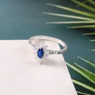 Anello Fatto A Mano In Argento Sterling 925 Con Zaffiro Blu Marquise 6X3 MM - Immagine 1 di 4