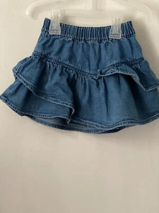 Mädchen Baby Gap Rüschen Jeansrock Größe: 18-24 Monate gebraucht - Bild 1 von 4
