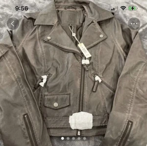 NWT Max Studio 168$ Washed Faux Leather Jacket M In Chocolate Color. - Picture 1 of 4