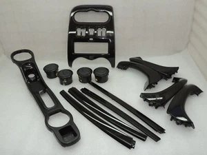 Dacia Duster Innenraum Abdeckung Satz Mitelkonsole Luftdüse Türabdeckung HARM01 - Bild 1 von 11