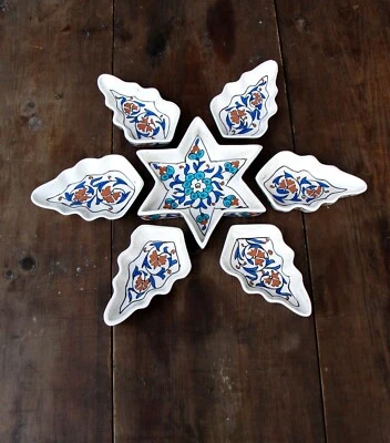 Juego de servir bocadillos turcos, cuencos Nuts Meze Snacks cerámica pintada a mano años 90 Foto 1 de 4