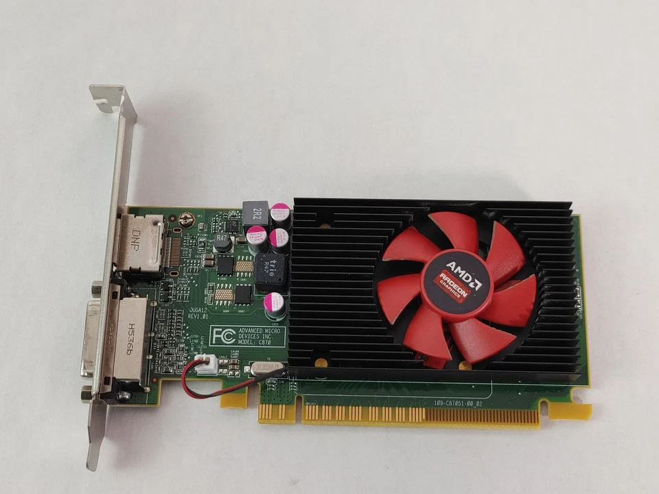Scheda Video Desktop AMD Radeon R5 340X 2 GB DDR3 PCI Express 3.0 x16 - Immagine 1 di 4