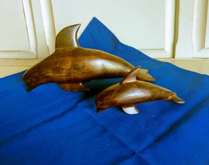  Handgeschnitztes Eisenholz Delfin Schweinswal mit Babyfigur Statue 12 Zoll und 6 Zoll - Bild 1 von 5