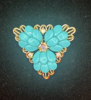Precioso prendedor/broche vintage en tono turquesa este broche realmente hace una declaración Foto 1 de 4