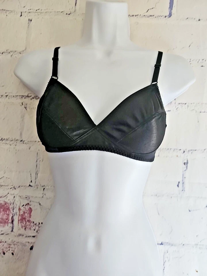 Lily Of France Black Wireless Seamed Bra Size 34A Adjustable Straps #0870504 - Image 1 of 4