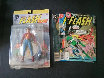 Golden Age Flash Justice Society of America DC Direct Action Figure NEW W/ Bonus - Image 1 of 4