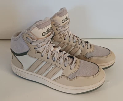 Adidas Zapatos Niños Grandes Aros 3.0 Medio Alto Top Tenis de Baloncesto Beige Talla 2.5 Foto 1 de 4