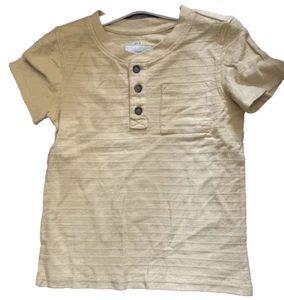 Cat & Jack Henley T-shirt Toddler Boys Sz 4T Tan Pocket Henley Tee Short Sleeve - Picture 1 of 3