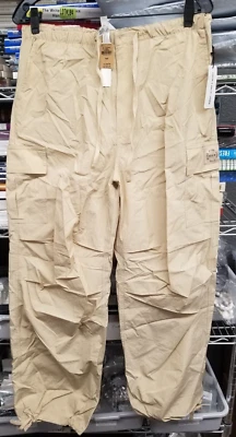 Pantalones de paracaídas Victoria's Secret 11233604 ROSA Chlöe x Halle talla M - beige Foto 1 de 4