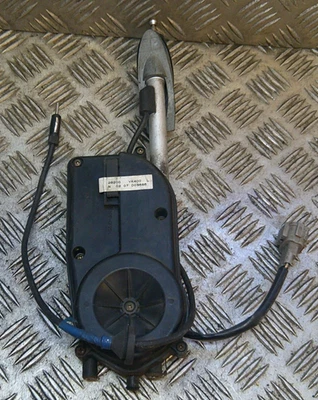 GENUINE 1997-04 NISSAN NAVARA D22 2.5 D GPS AERIAL ANTENNA 28200 VK400 - Image 1 of 3