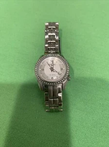 ladies fossil silver tone analog watch with date AM 4133 - Picture 1 of 9