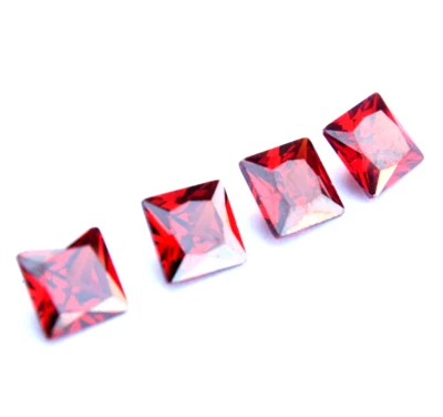 Granate Certificado 4 Piezas Piedras Preciosas Sueltas Forma Princesa Origen Madagascar 6x6x3 mm Foto 1 de 4