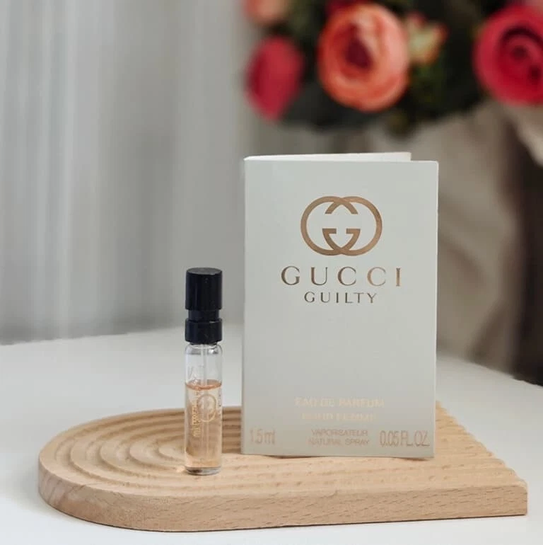 Nuevo GUCCI CULPABLE EAU DE PARFUM PARA MUJER MUESTRA SPRAY VIAL 0,05 oz/1,5 ml Foto 1 de 1