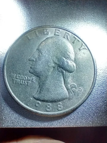 1988 D Quarter 5.72g Rim Larger on one side Check out Reverse Cover