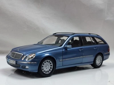 Kyosho 1/18 Mercedes E320 E-klasse T-klasse Estate Wagon Blue Eclass  - Image 1 of 4