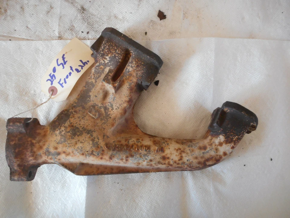 Mercedes Benz W111 W112 W18 W109 250SE Front Exhaust Manifold  Foto 1 de 4