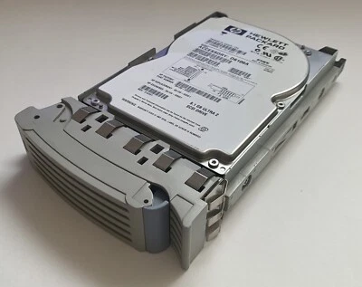 HP D6106A 9.1GB 7.2K ULTRA2 Wide SCSI 3.5'' Seagate 9J4012-048 HDD w/ Tray - Bild 1 von 4