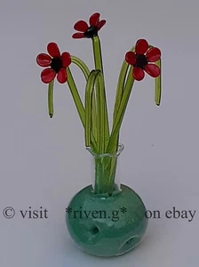 GLASS FLOWERS GIFT IN A VASE OF GORGEOUS POPPIES, GREEN GRASS & DECORATIVE SAND - Picture 1 of 12