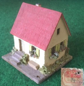 HAUS  H0, Modell Nr. 04 "gelb"  von RS SPITALER  aus den frühen 50er Jahren - Picture 1 of 4