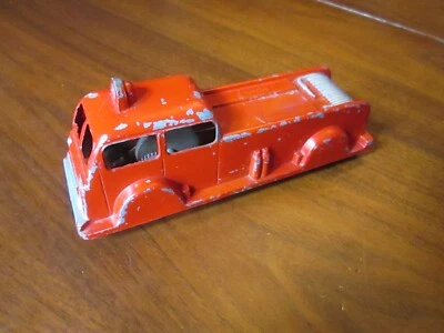 Винтажная литая пожарная машина GOODIE EXCEL 6 дюймов 1953-1955 гг. «American La France» - Изображение 1 из 4