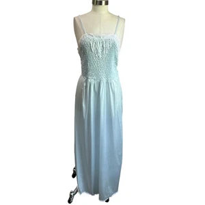 Vintage Light Blue Barbizon Smocked Bodice Danity Full Sweep Night Gown Sz L - Picture 1 of 9