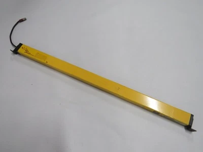 Receptor de cortina de luz STI MS46LR-30-870-Q1-R-NC-FP 24VDC 14A USADO Foto 1 de 3