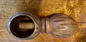 VINTAGE HAND CARVED WOODEN NUT CRACKER - Picture 1 of 5