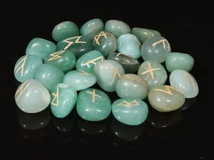 Piedras rúnicas de piedras preciosas de jade verde 25 piezas juego de curación de cristal tamaño: 15-25 mm - Imagen 1 de 1