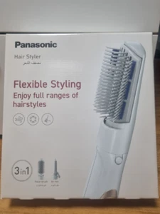 Panasonic Elektrische Lufthaarbürste Haar mit 3 in 1 Zubehör EH-KA31 - Bild 1 von 1