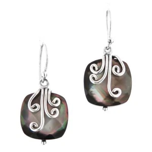 925 Sterling Silver Black Mother Of Pearl Shell Sterling Earrings, 9/16" - Picture 1 of 3