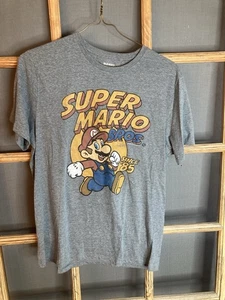 Camiseta Old Navy Super Mario Bros Hombre Gris Talla L Gráfico 2022 - Imagen 1 de 8