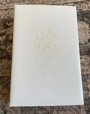 NUEVO GRIFO DE COLECCIÓN Taprell Loomis B.B. Álbum de boda EMB WHT 12" X 8" X 3" EE. UU. Foto 1 de 4