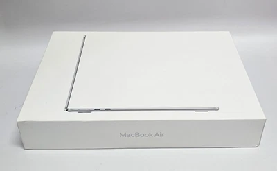 Apple Macbook Air M4 10-Core 13in 256GB SSD 16GB 8Core GPU 2025 Silver Sealed - Image 1 of 3