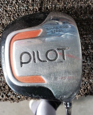 43.75 IN LADIES SQUARE TWO PILOT SQUARE HEADED 15 DEG 3 FAIRWAY WOOD HIGH MOI - Image 1 of 4