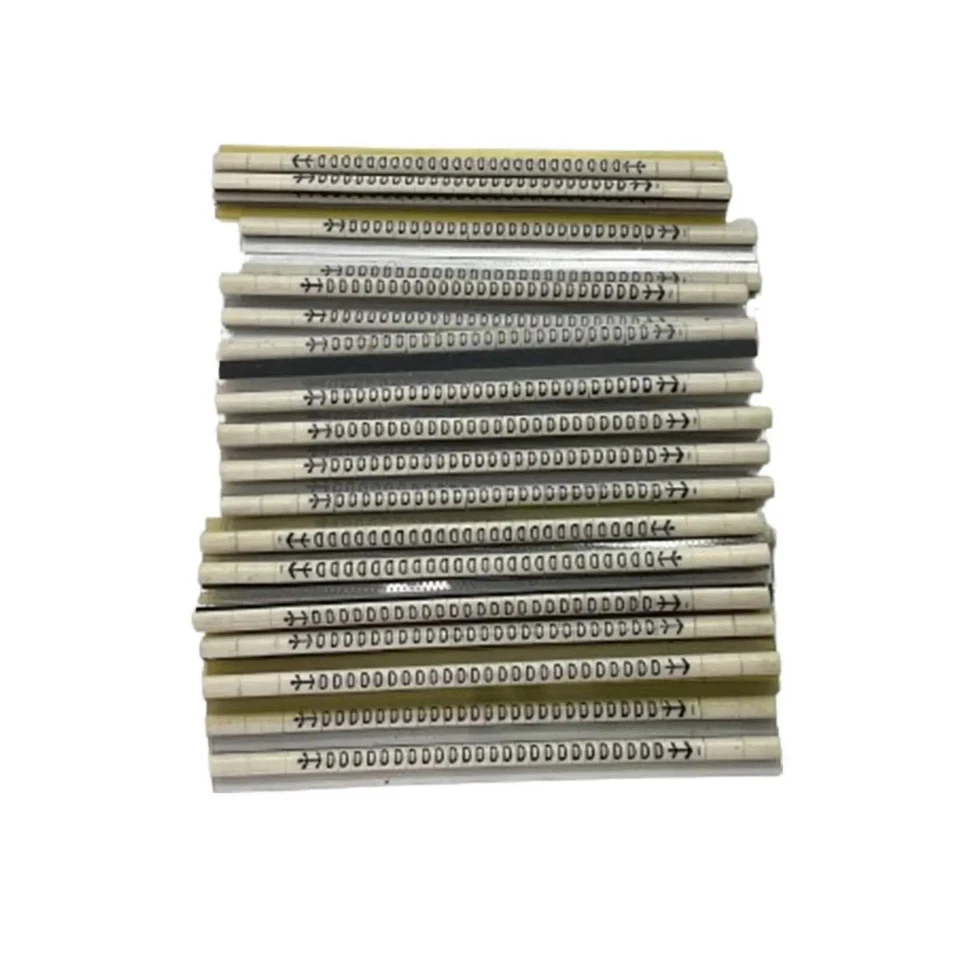 Kit de marcador de cable Critchley MultiMark marca D tamaño 2,5 mm 0825 Foto 1 de 4