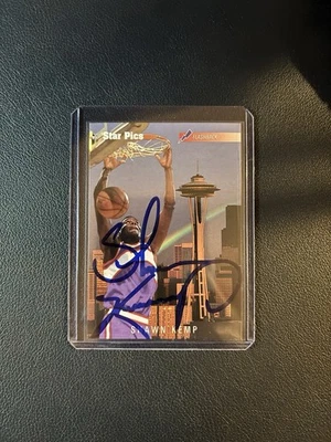 1991 Star Pics - Shawn Kemp #50 Flashback Auto - Image 1 of 2
