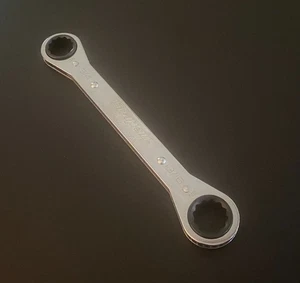 Nueva llave de caja de trinquete a presión R2426C 12 puntos - Imagen 1 de 1