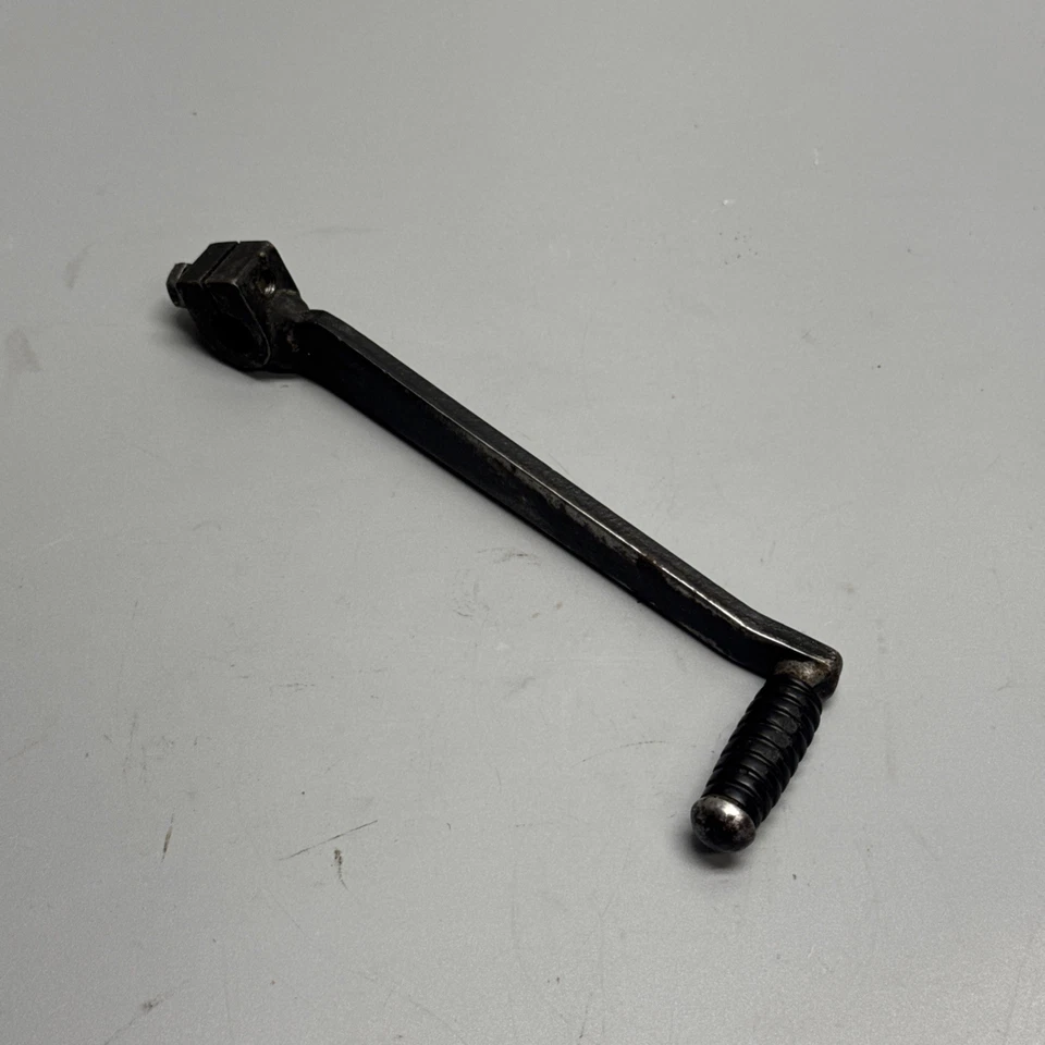 Alavanca de câmbio 1978 Yamaha DT100 pedal - Imagem 1 de 4