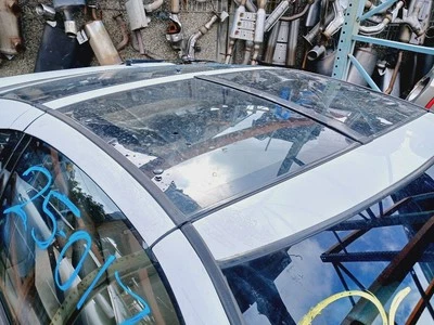 Vidrio techo corredizo derecho Nissan 300ZX 90-96 2+2 pasajeros OEM 9163032P26 Foto 1 de 4