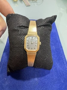 VTG Seiko Watch Women 17mm Silver Dial Gold Tone Octagon 2B20-5019 New Battery - Picture 1 of 9