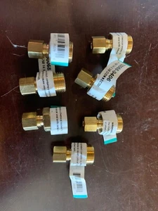 1/4" x 3/8" brass compression connector Lot x7pcs FLF 768 750068-0406 New! - Picture 1 of 3