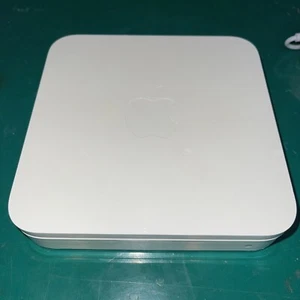 AirPort Extreme Base Station Model A1354 Wireless Router WiFi + Power Cord - Picture 1 of 4