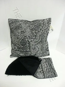 Pottery Barn Jacquard Paisley Velvet Sofa Pillow Cover 18x18 Black Wool - Picture 1 of 3