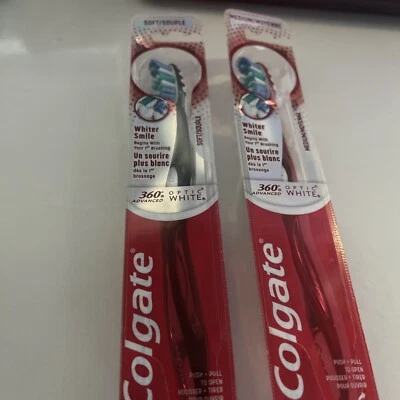 (2) Colgate 360⁰ Advanced Optic White Soft Toothbrush - Image 1 of 2